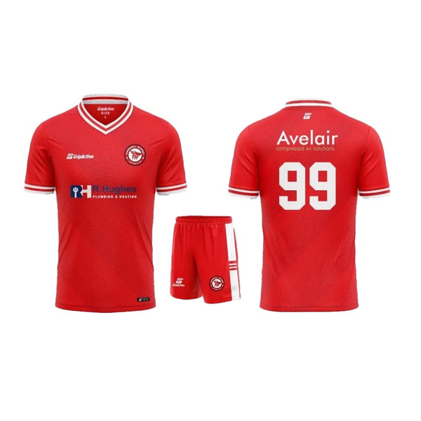 Kit de match rouge Haverhill Rovers FC